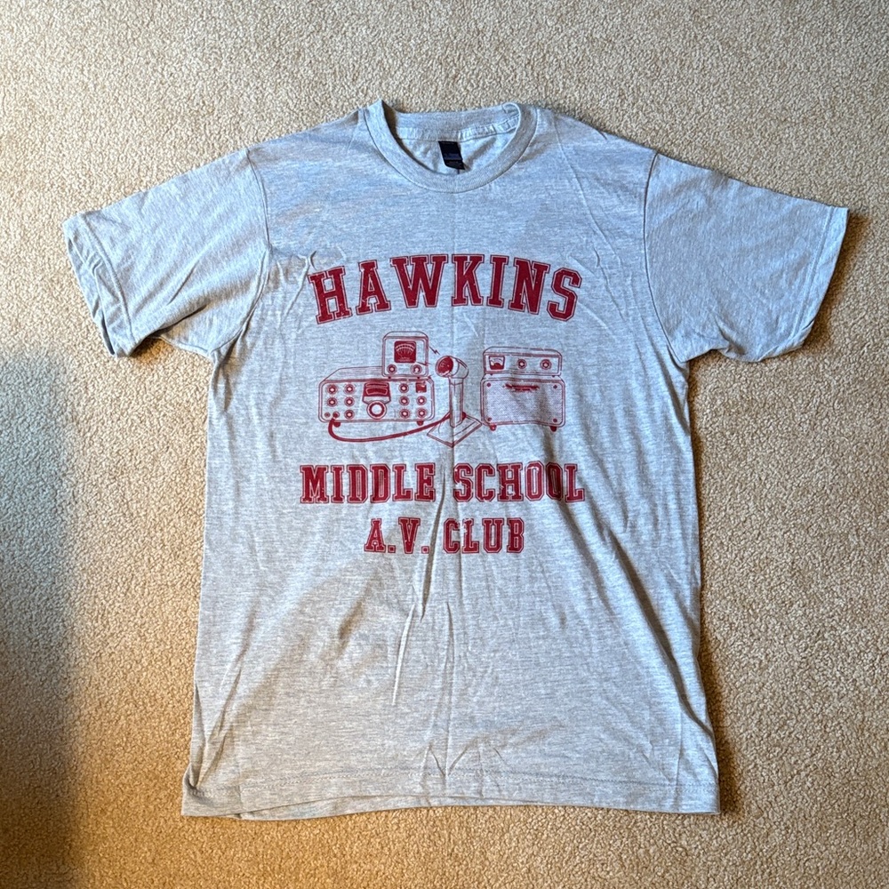 Hawkins middle school AV club t shirt medium Light Gray Crewneck Tee